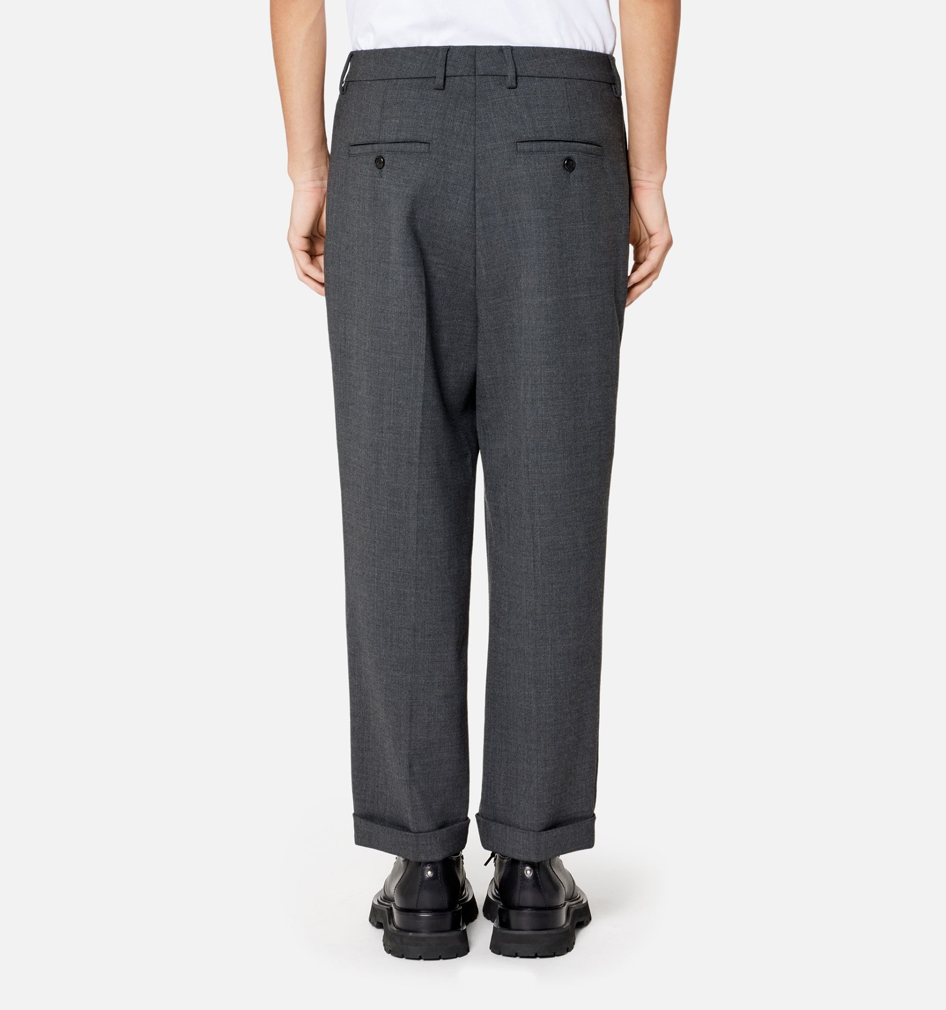 Carrot Fit Trousers With Hem And Pleats - 4