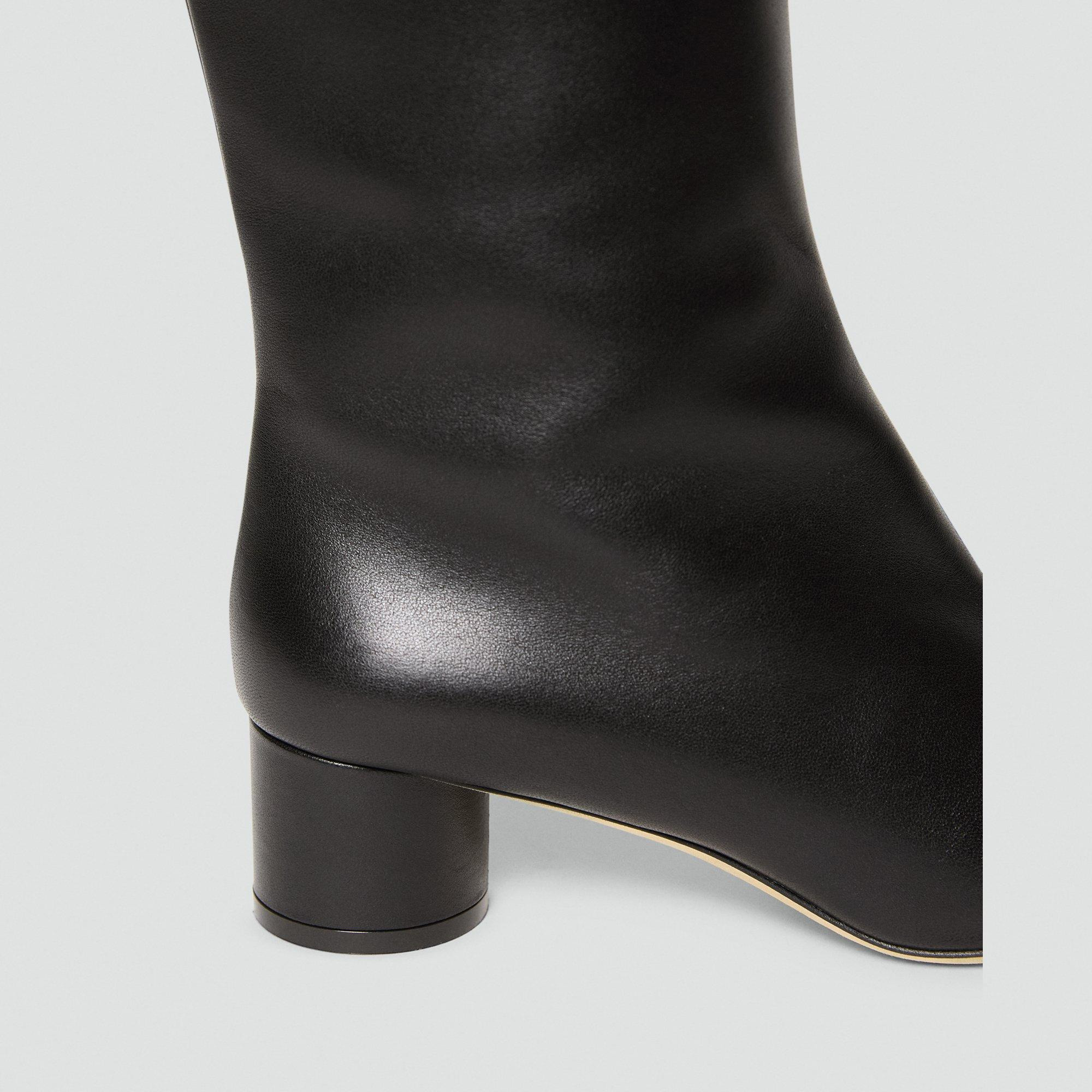 Tall Boot in Smooth Leather - 6