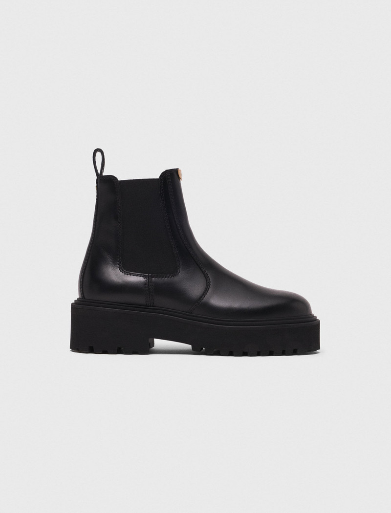 Chelsea boots 10