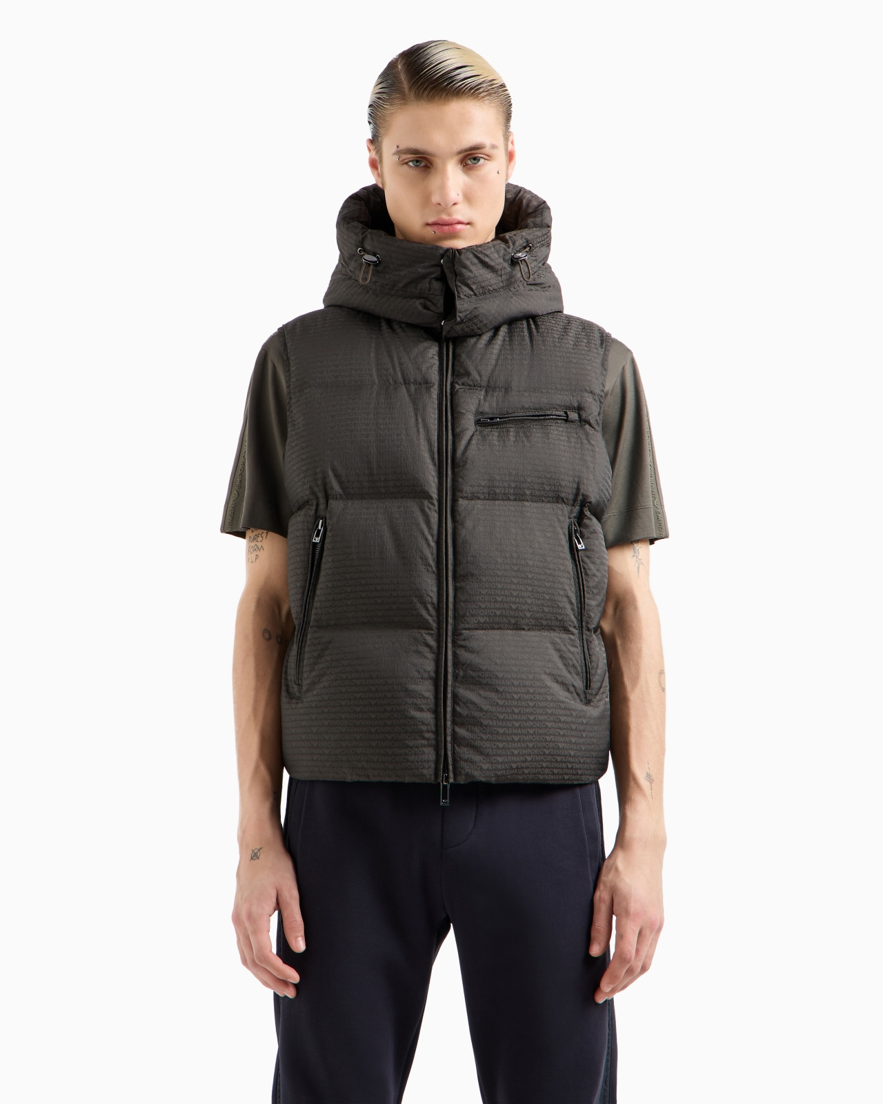 Zipped, hooded sleeveless down jacket in jacquard nylon with all-over logo lettering - 2
