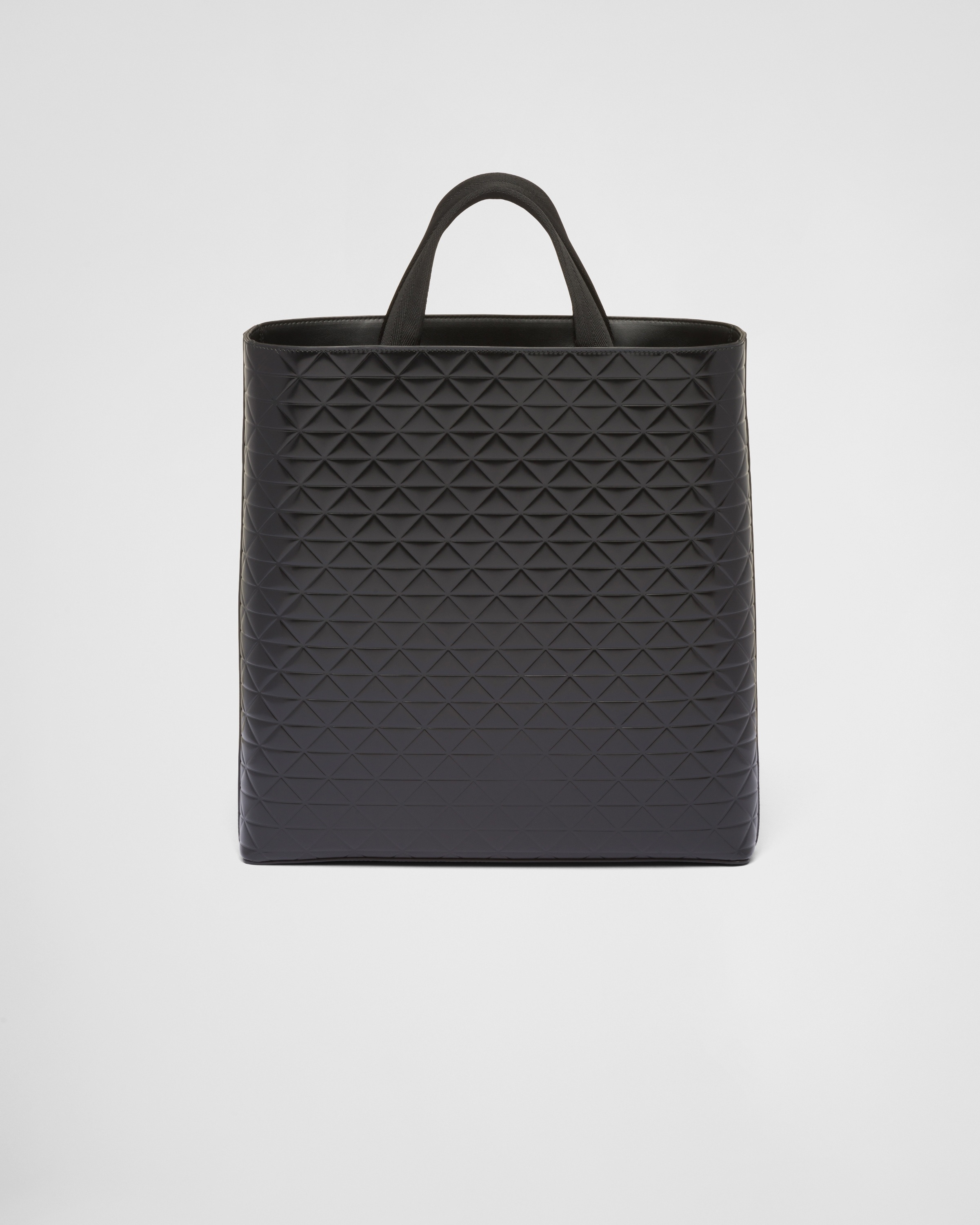 Brushed leather tote bag with water bottle - 4