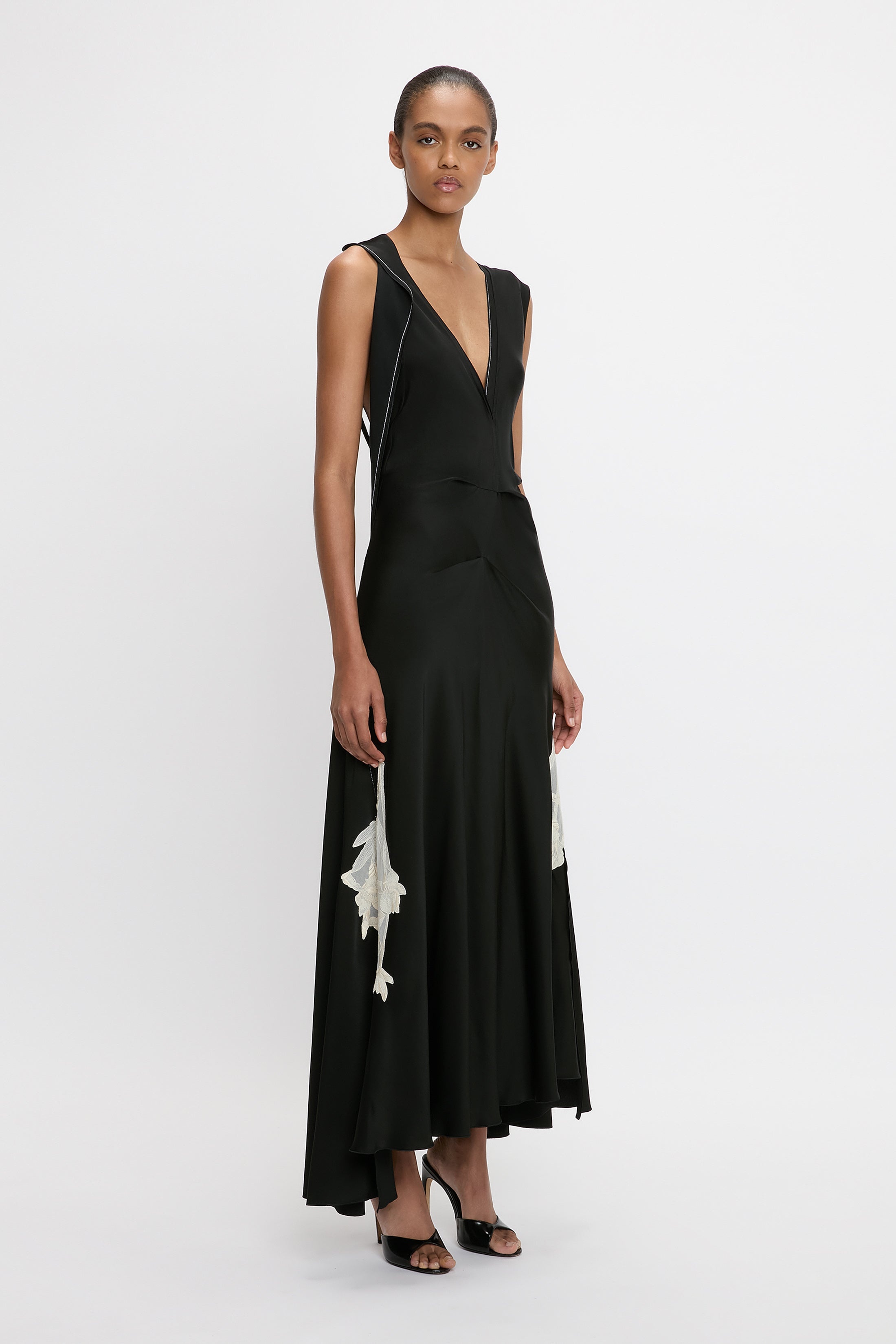 Draped Lace Detail Midi Dress In Black - 4