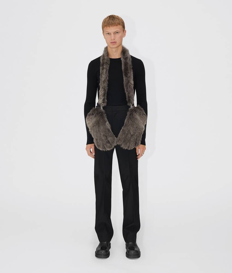 Bottega Veneta gloves outlook