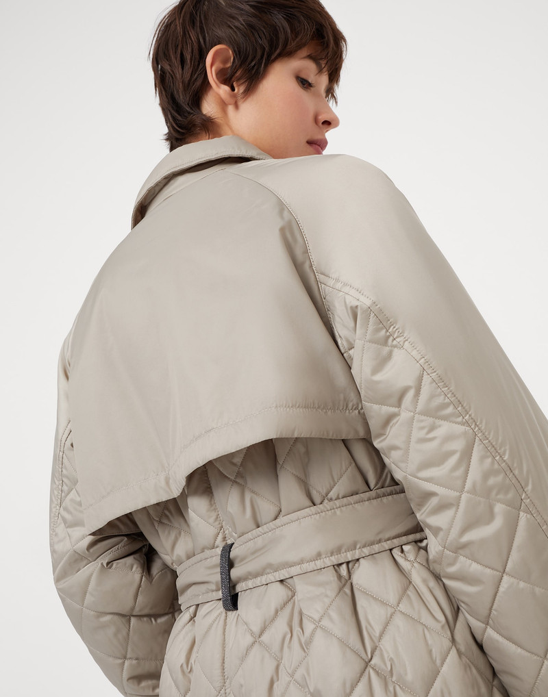 Water-resistant matte nylon quilted trench with Thermore® padding and precious belt loop 3