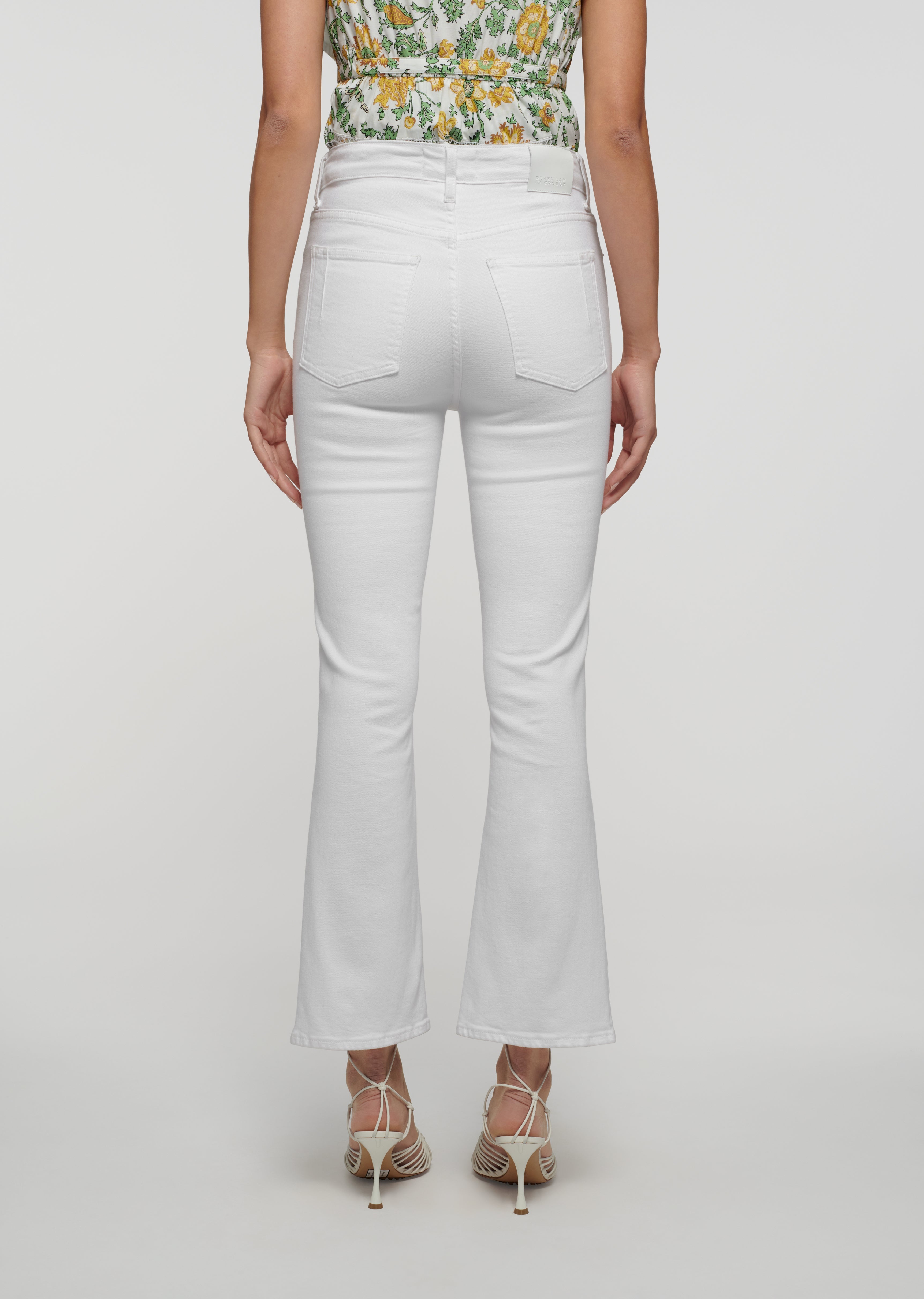 MIRA FRONT SLIT CROP FLARE JEANS - 4