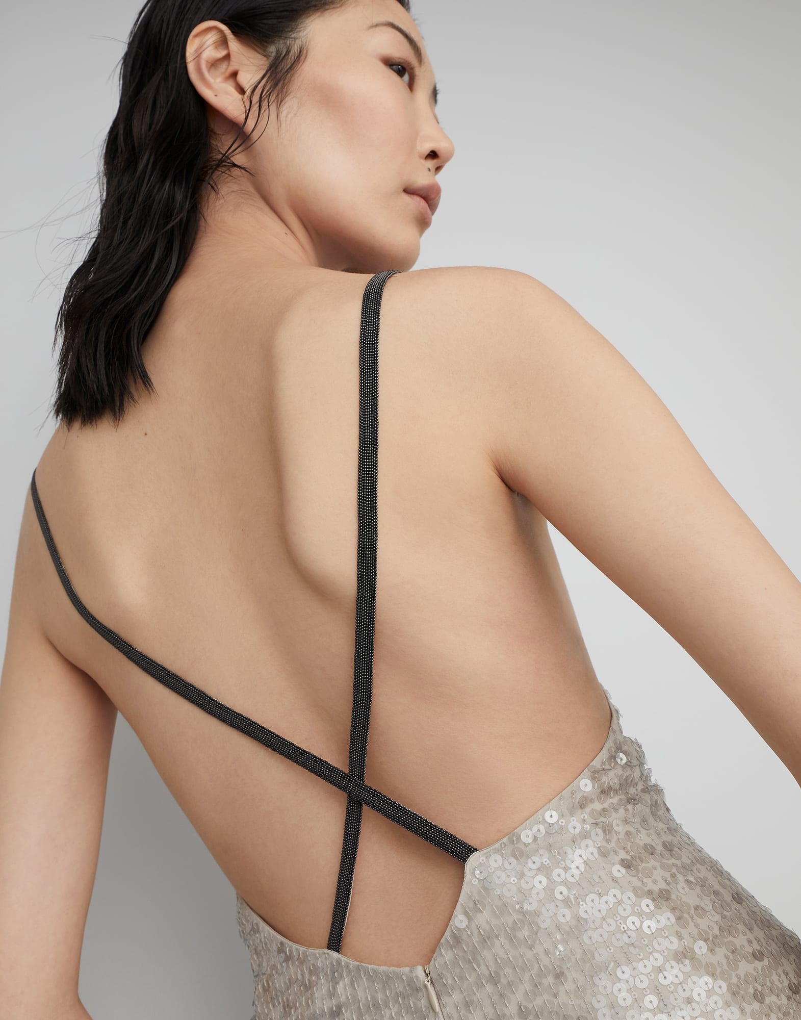 Dazzling embroidery dress in crispy silk with precious straps - 3