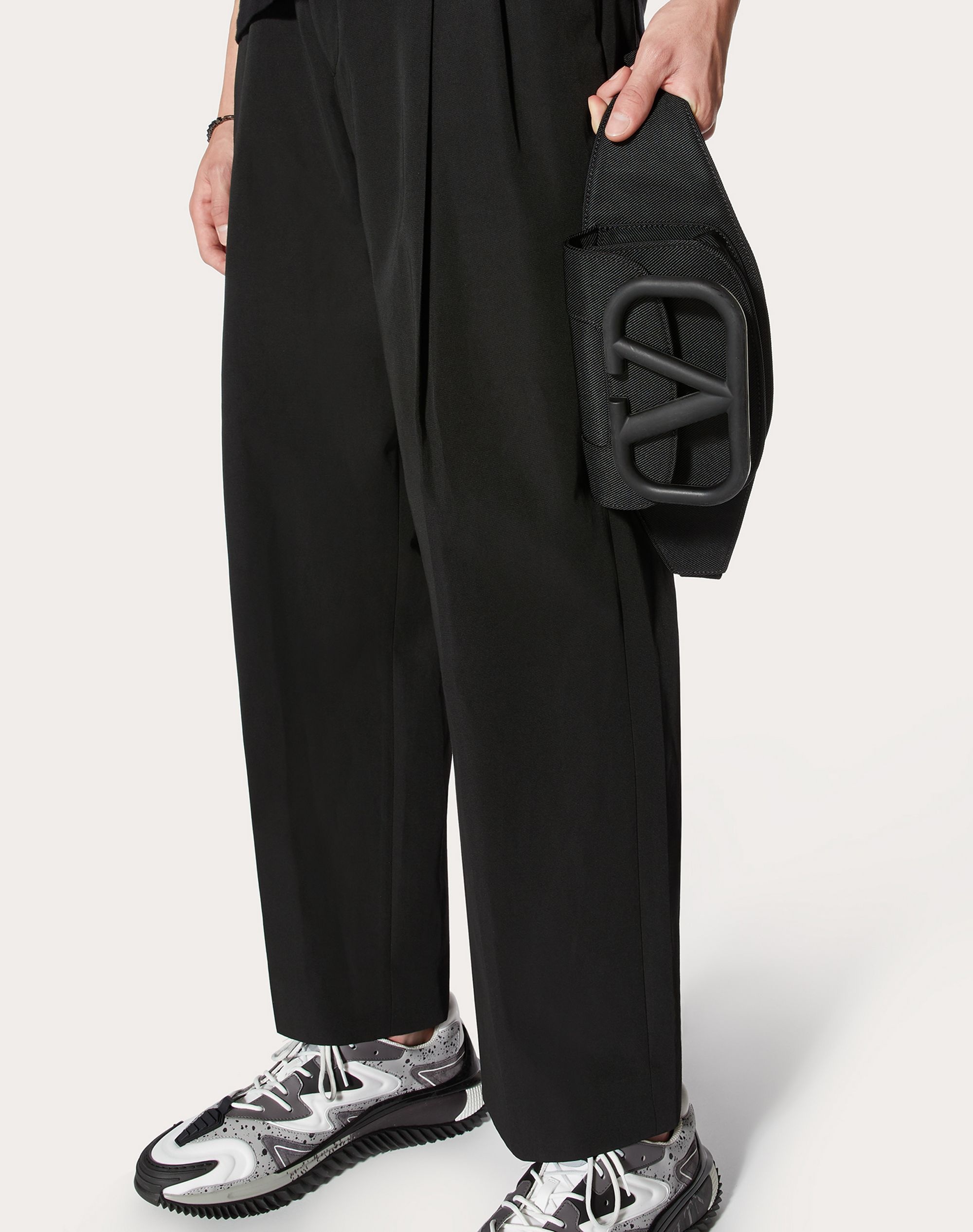 Supervee Belt Bag in Nylon 6