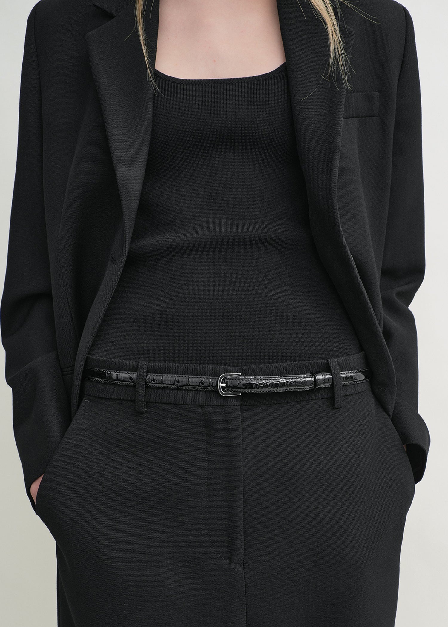 Thin croco-embossed belt black - 2