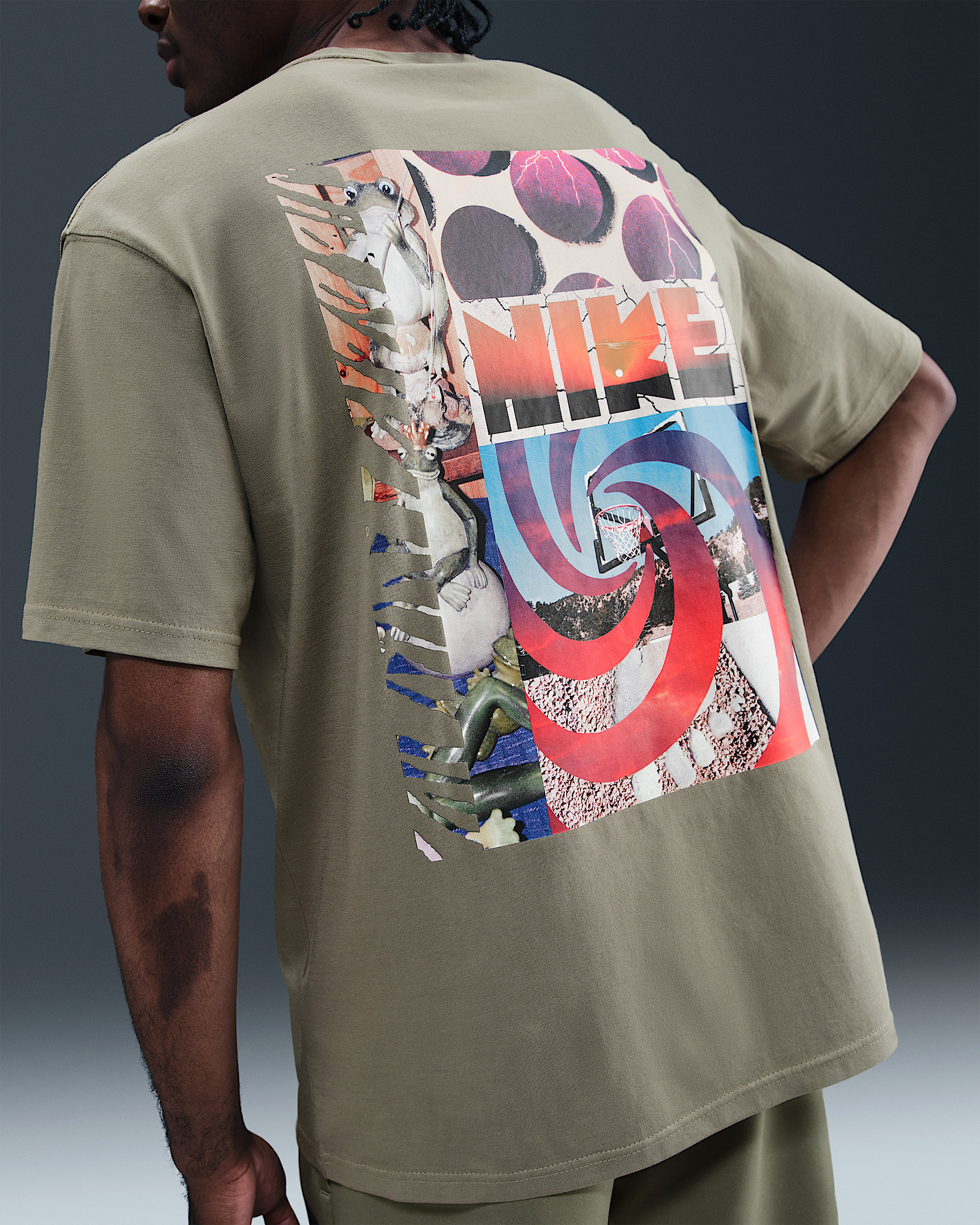 Nike Sportswear Men's Max90 T-Shirt - 2