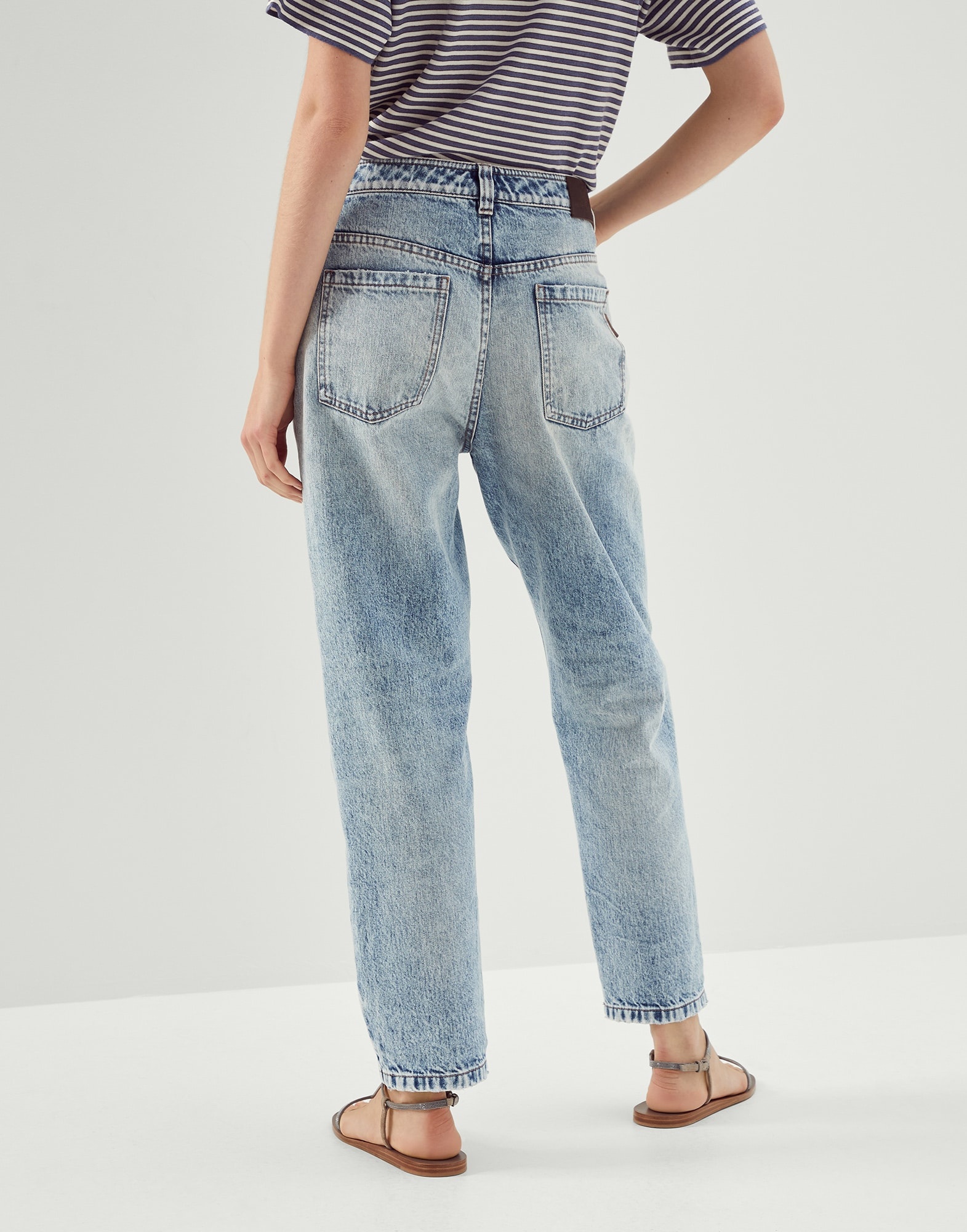Authentic denim baggy trousers with shiny tab - 2