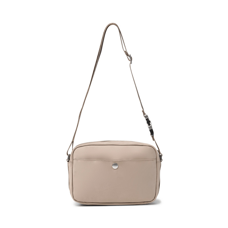 Carrier Utility Crossbody 3