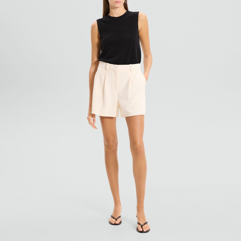 Fluid Pleat Short in Admiral Crepe 2