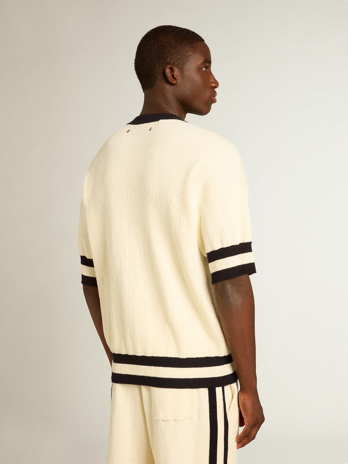Men's short-sleeved sweater in vintage white with blue rib knit - 4