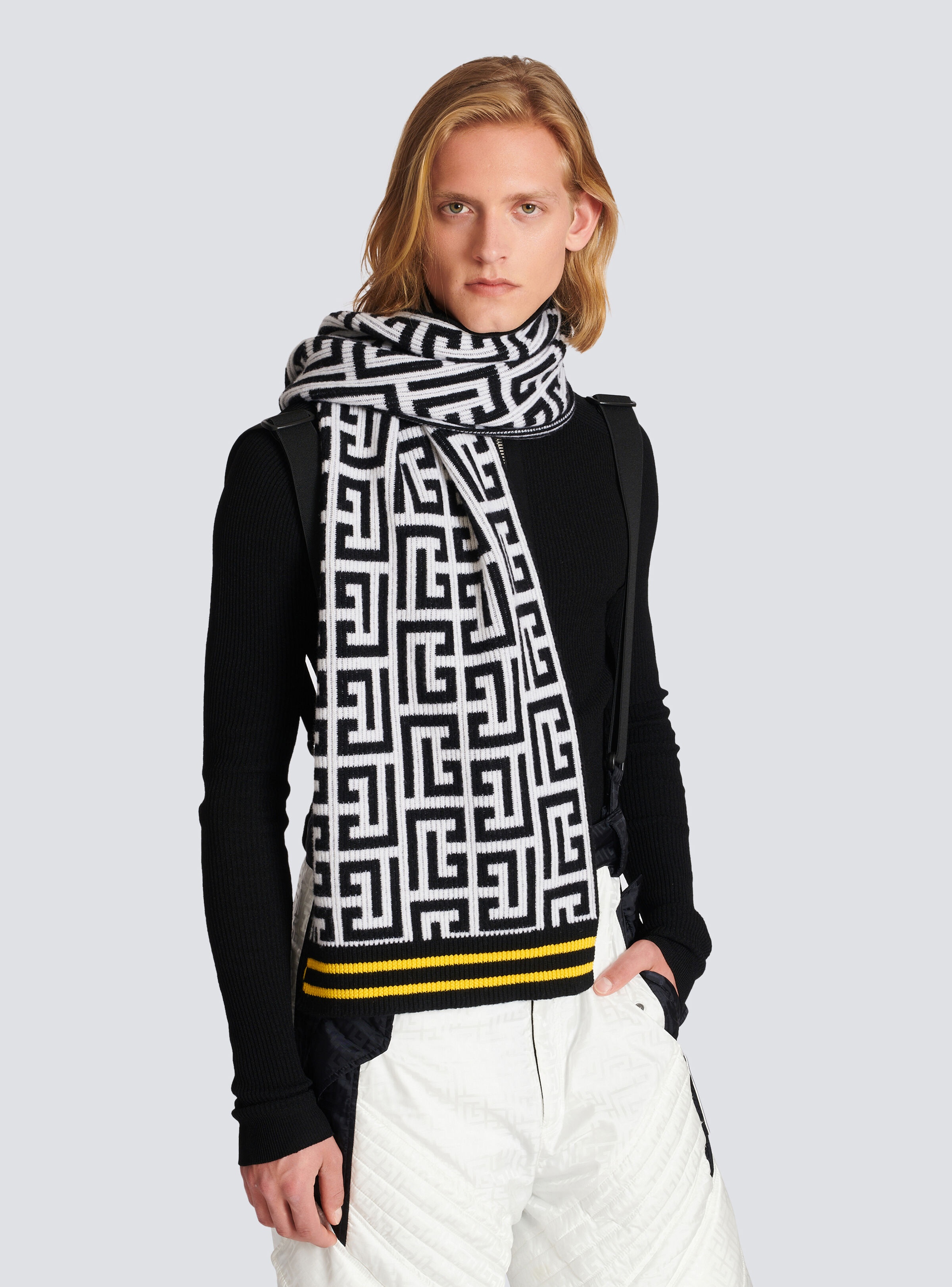 Wool and cashmere scarf with Balmain monogram pattern - 2