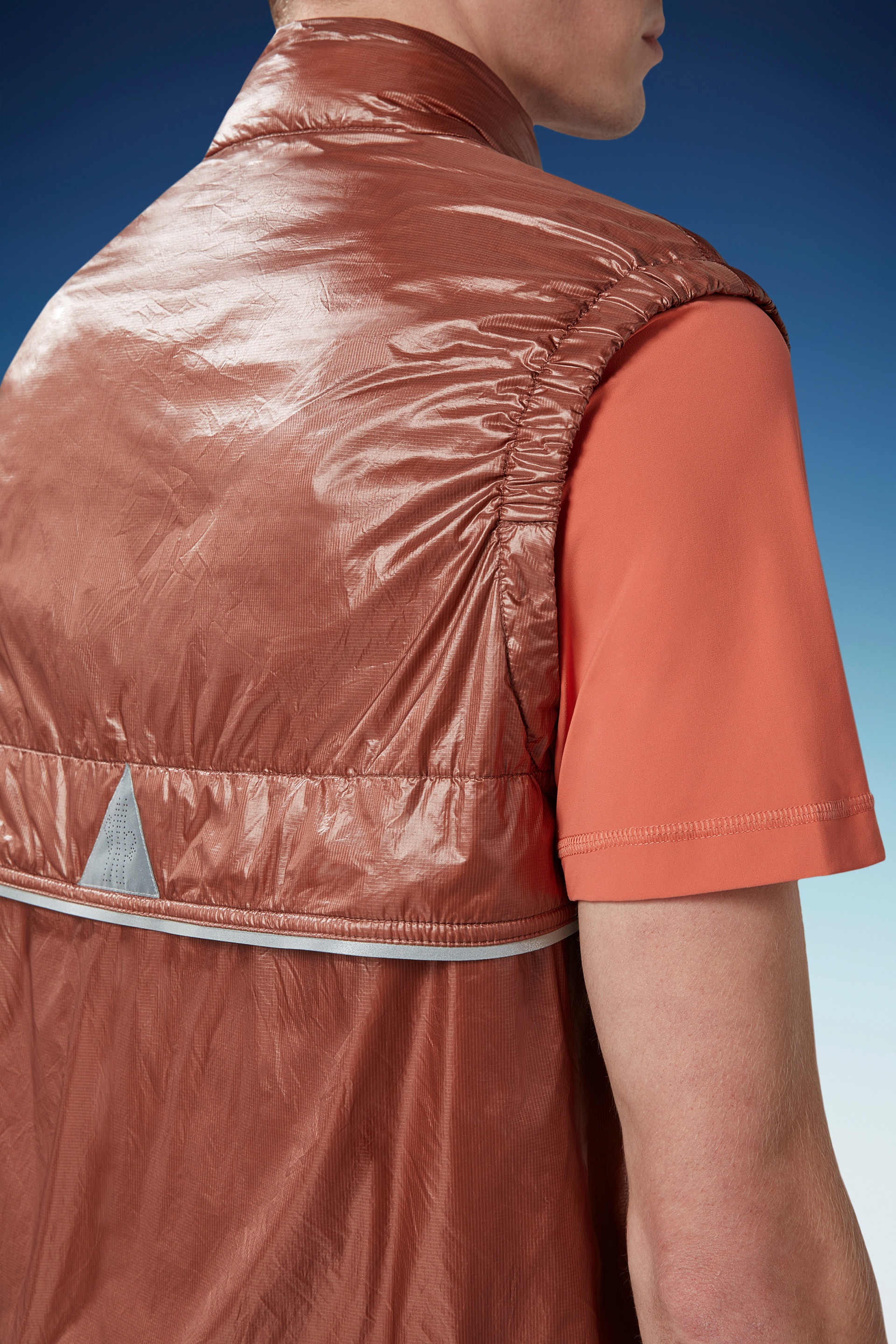 Ollon Down Vest - 8