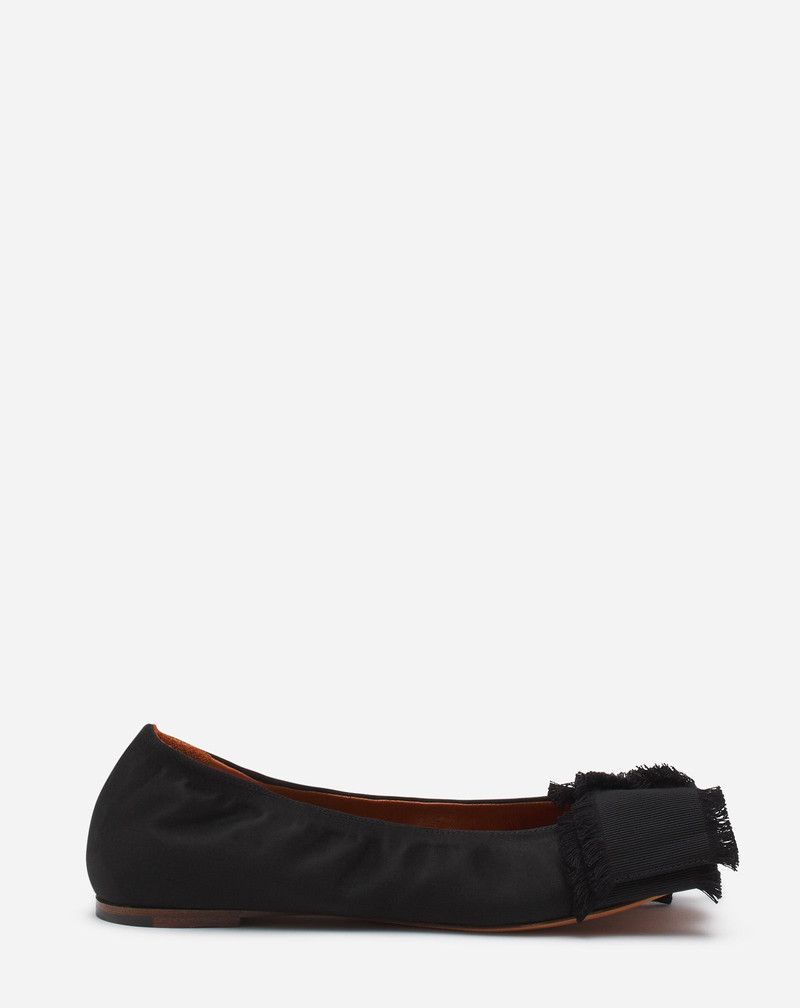 BALLERINA FLAT WITH A SATIN BOW 1