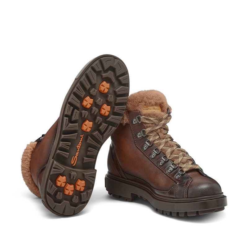Men's dark brown suede hiking boot with fur 4