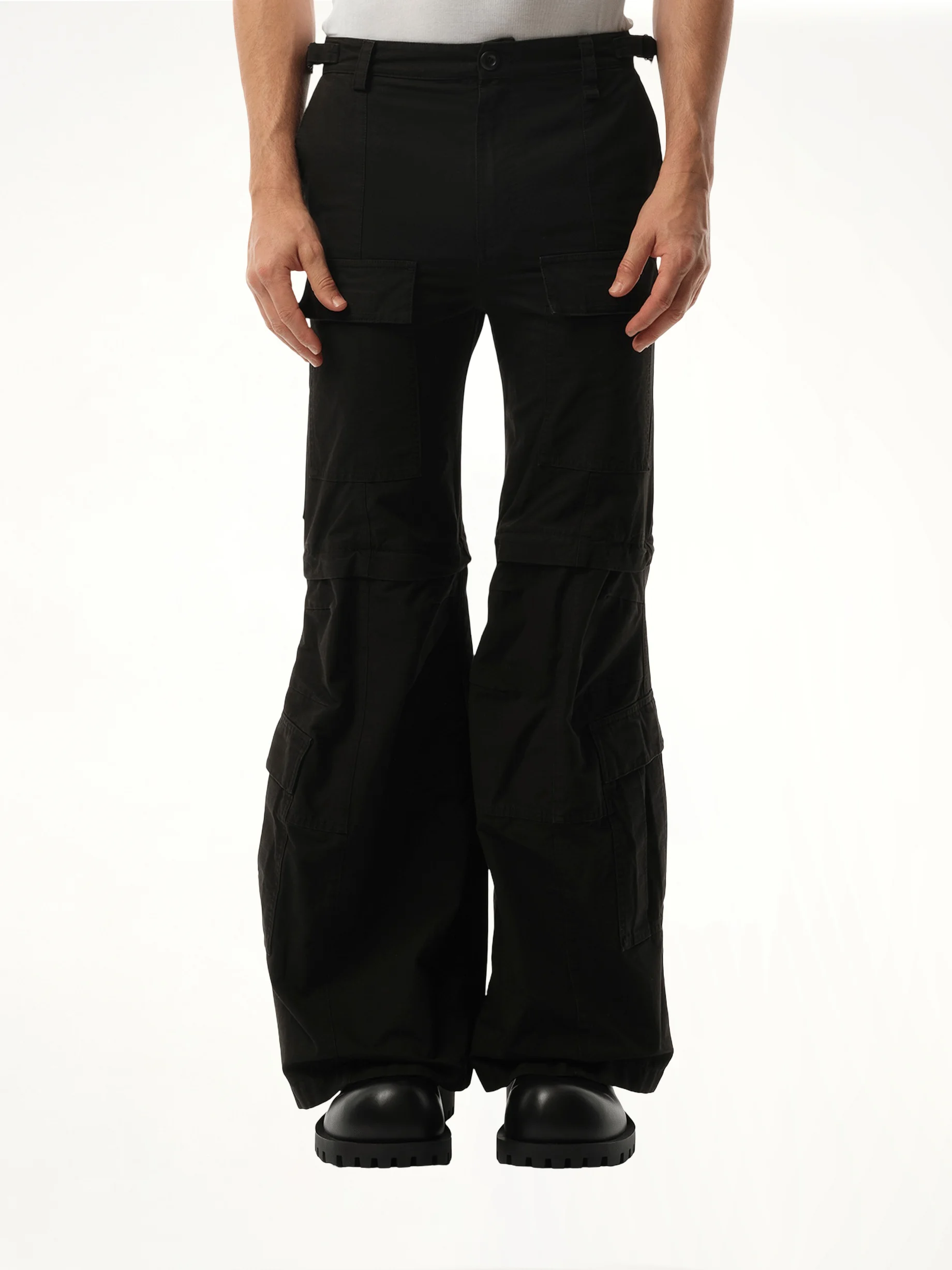 Balenciaga Flared Cargo Trousers in Black Black - 1