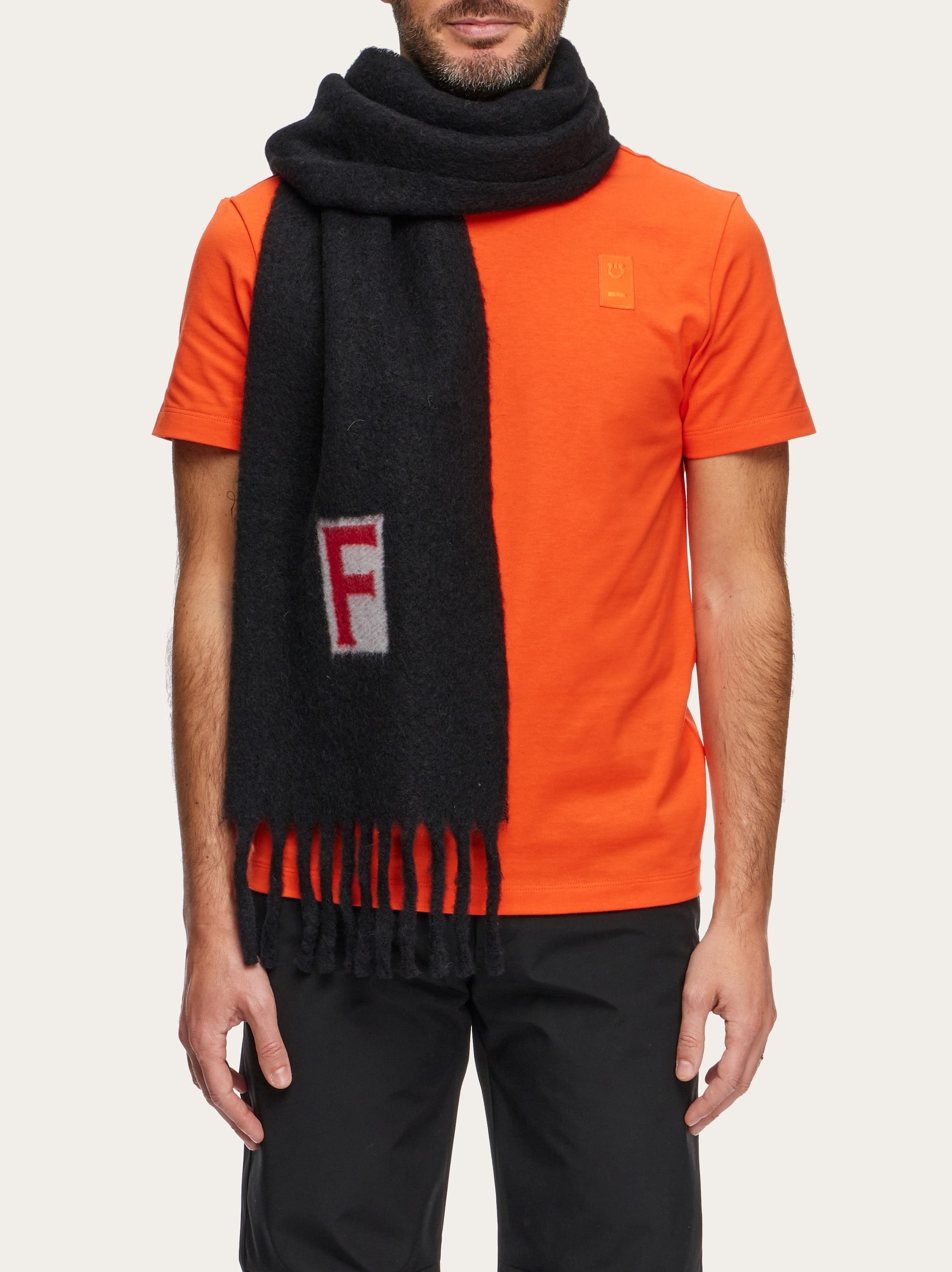 Scarf with jacquard detailing - 3