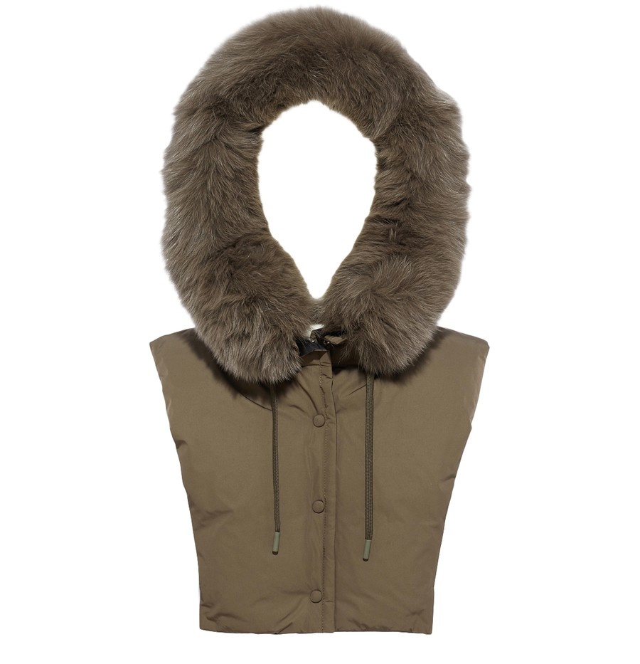 Hooded bib in quilted performance fabric and fox fur - 1