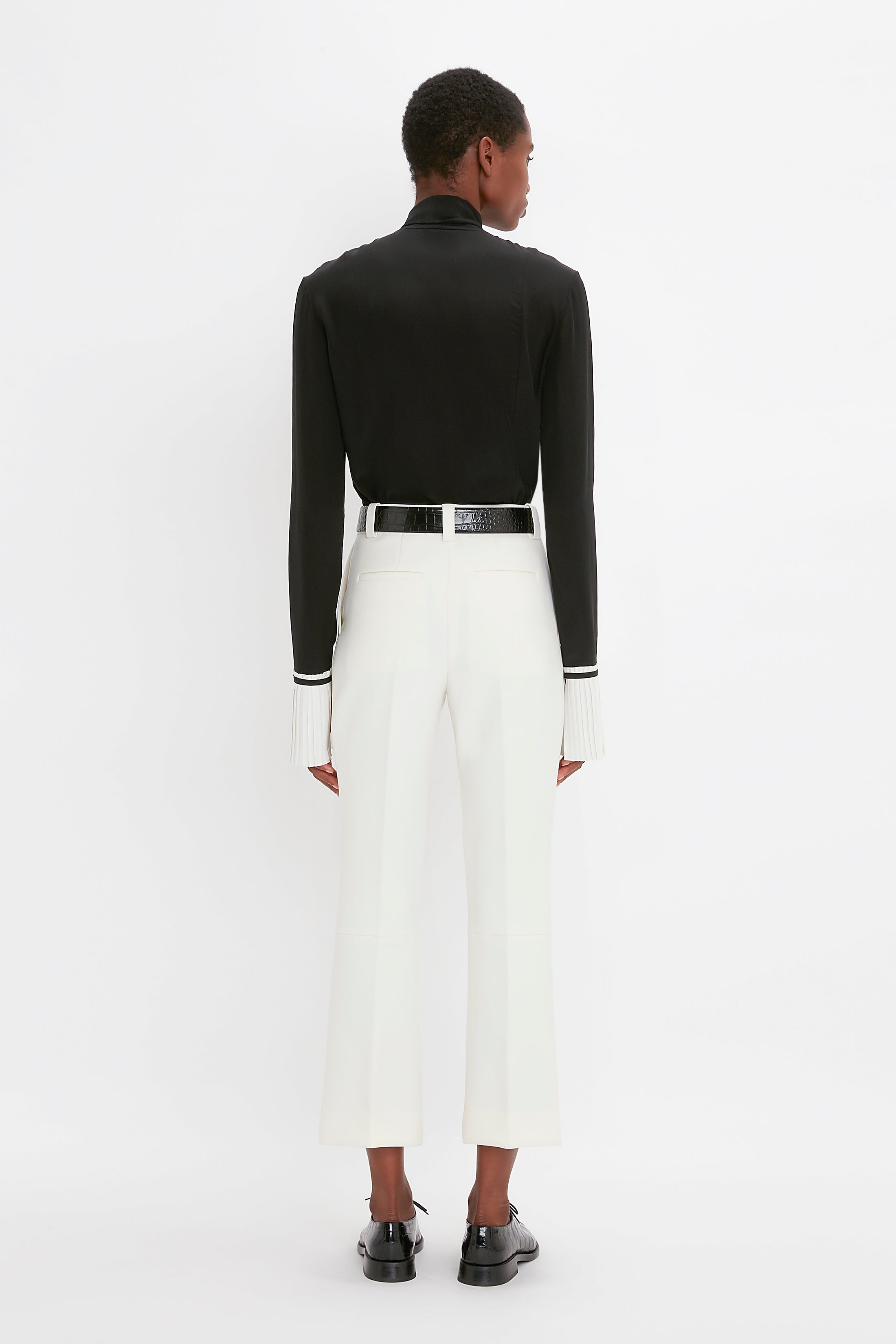 Cropped Kick Trouser In Ivory - 4
