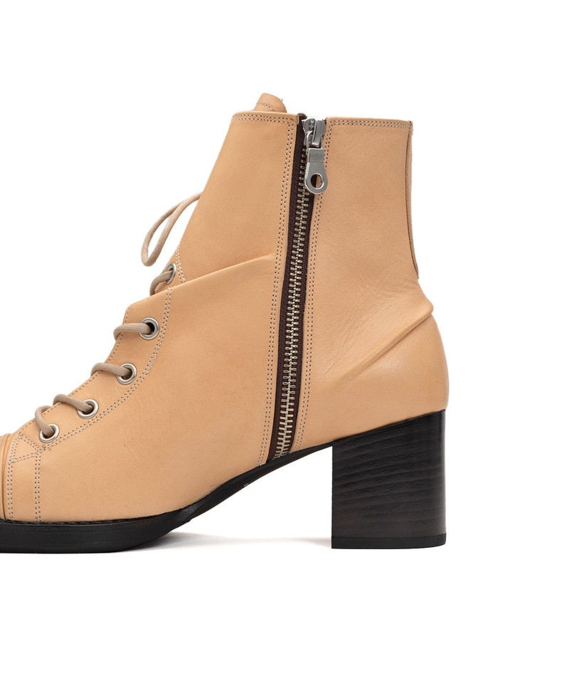 Twisted Leather Boots 17