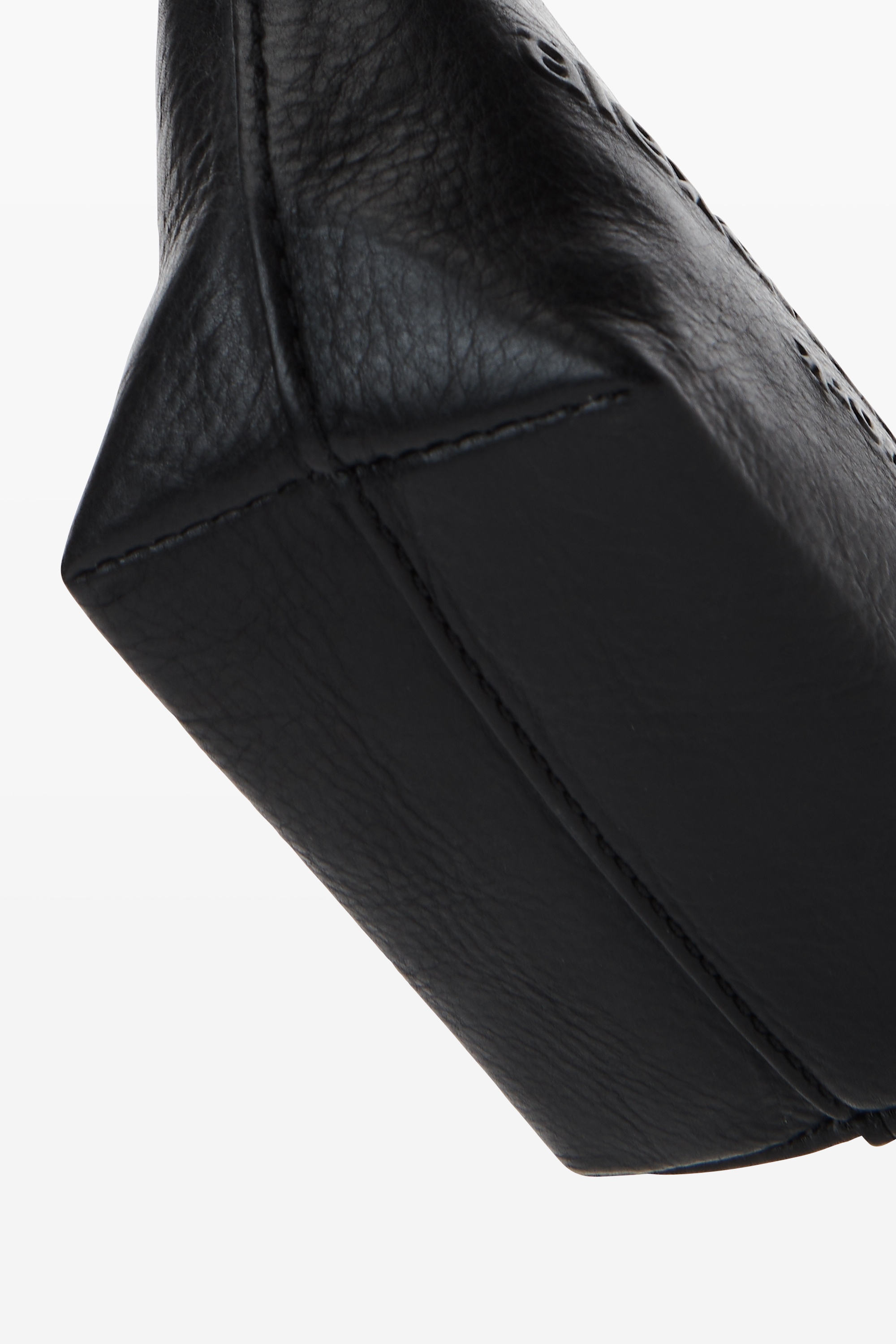 coin purse in crackle patent leather - 6