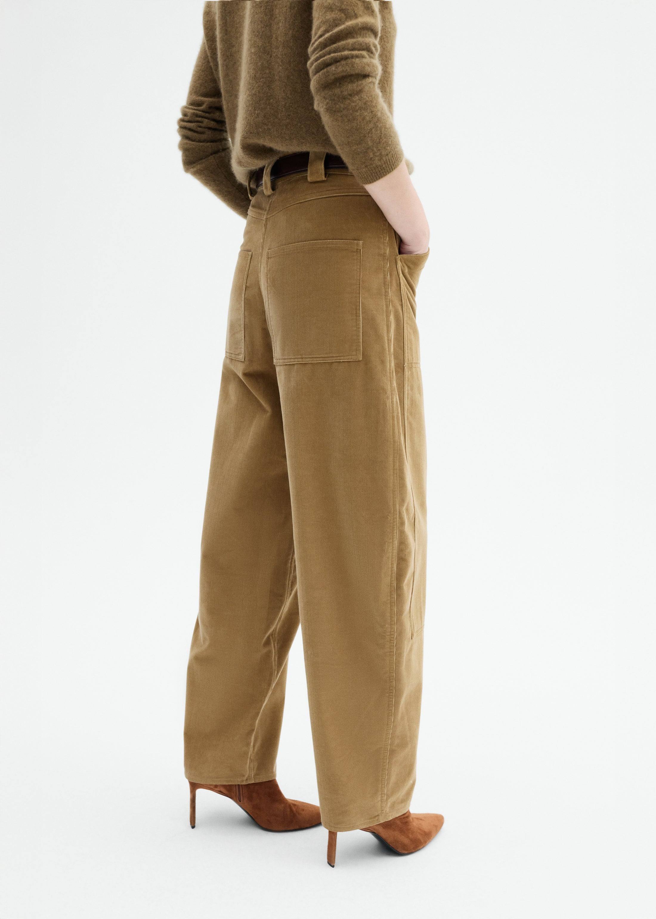 Corduroy Barrel Pant - 3