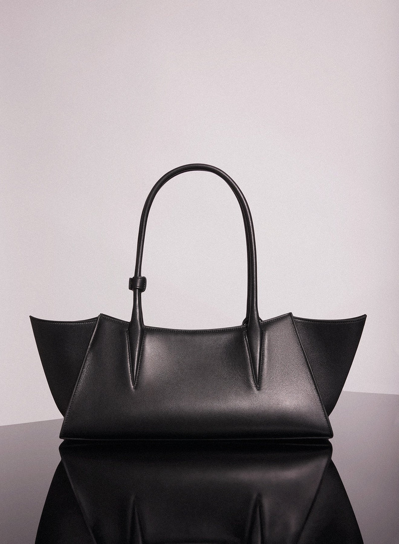 black smooth leather fang bag 4