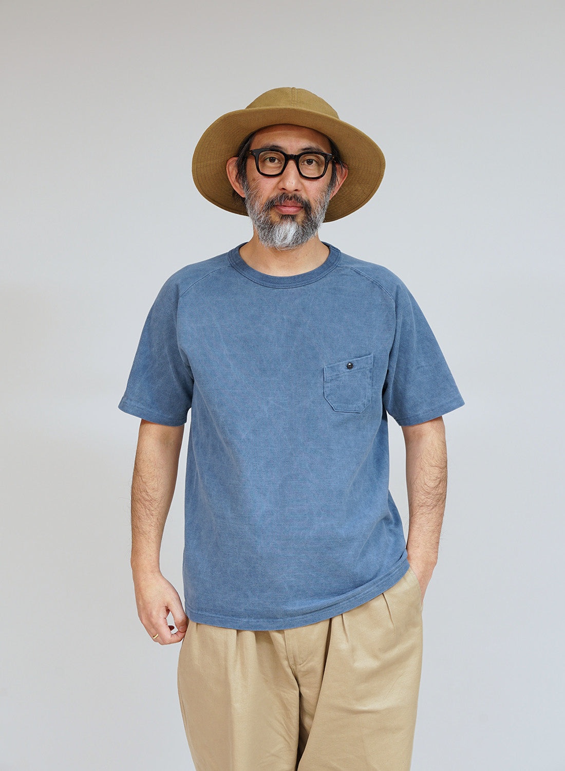9.5oz Basic T-Shirt Pigment in Light Blue - 2