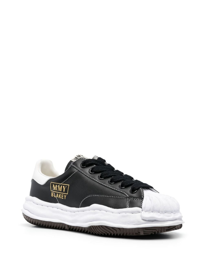 Maison MIHARAYASUHIRO Blakey logo-patch sneakers outlook