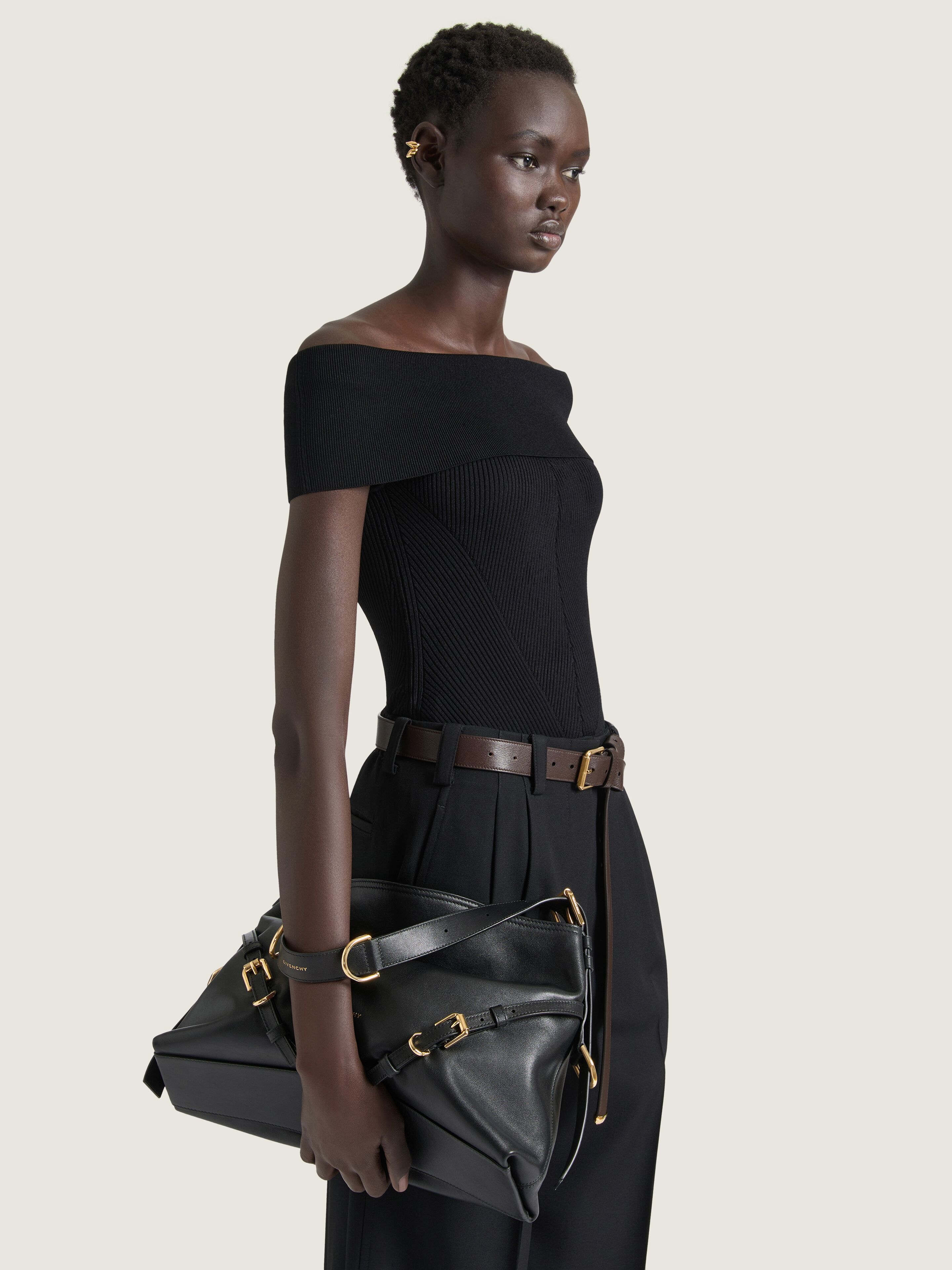 MEDIUM VOYOU BAG IN SHINY LEATHER - 2