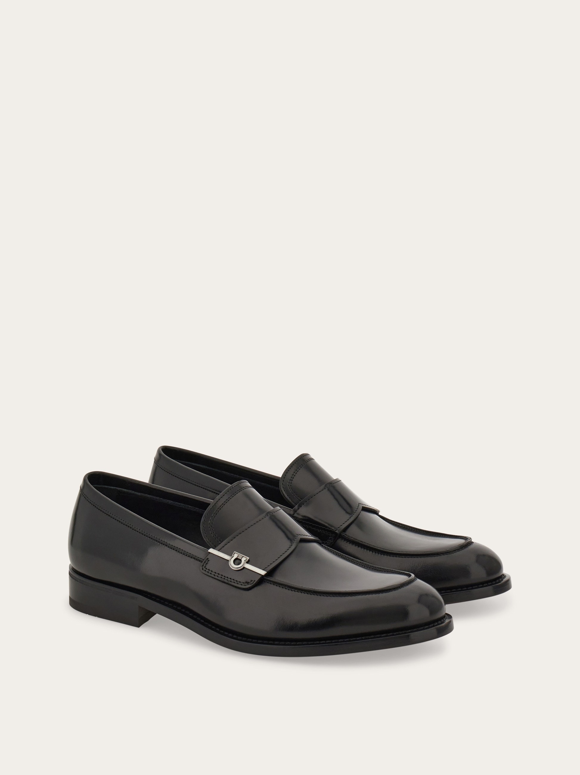 Penny loafer with Gancini ornament - 5