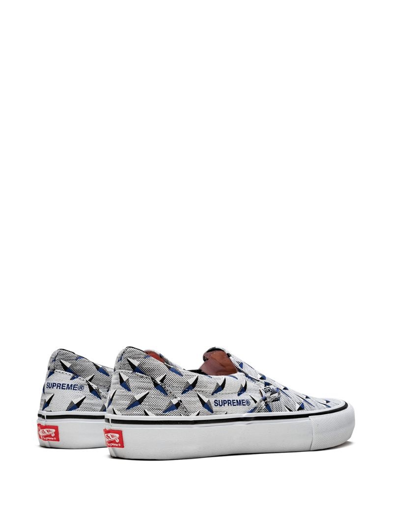 x Supreme Pro sneakers - 3