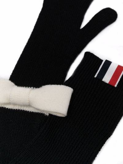 Thom Browne touchscreen bow-embellished opera gloves outlook