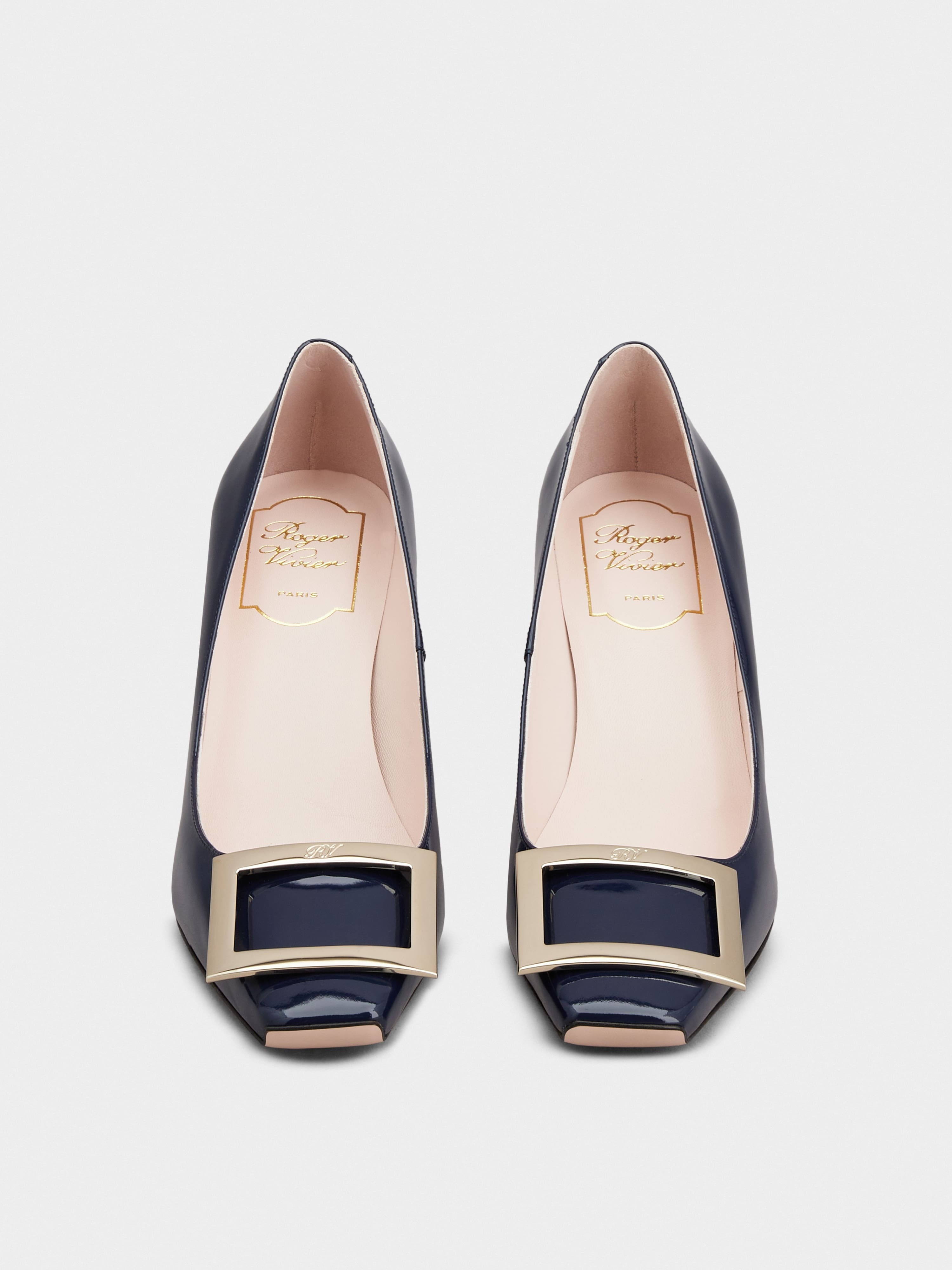Trompette Metal Buckle Pumps in Patent Leather - 7