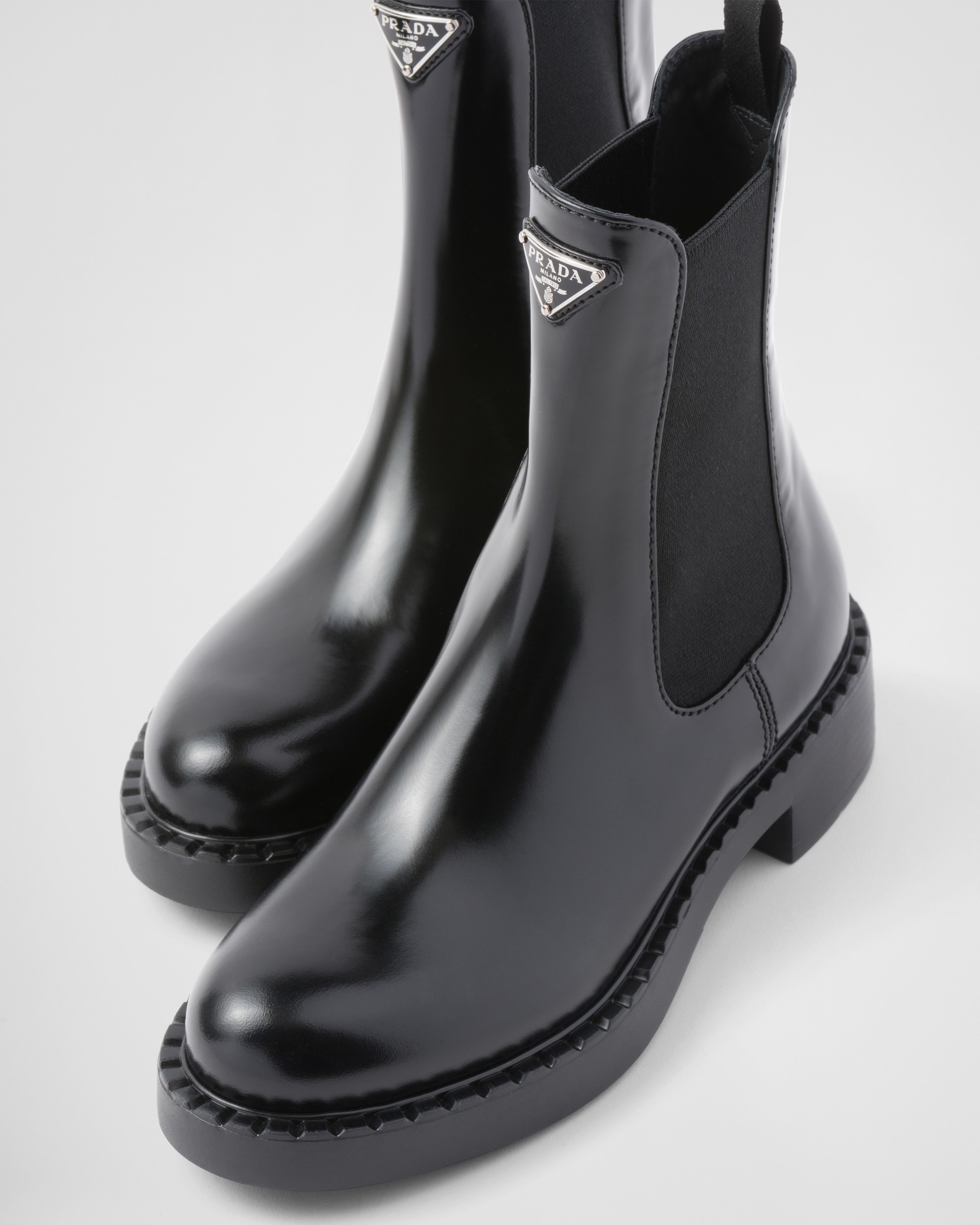Brushed leather booties - 6
