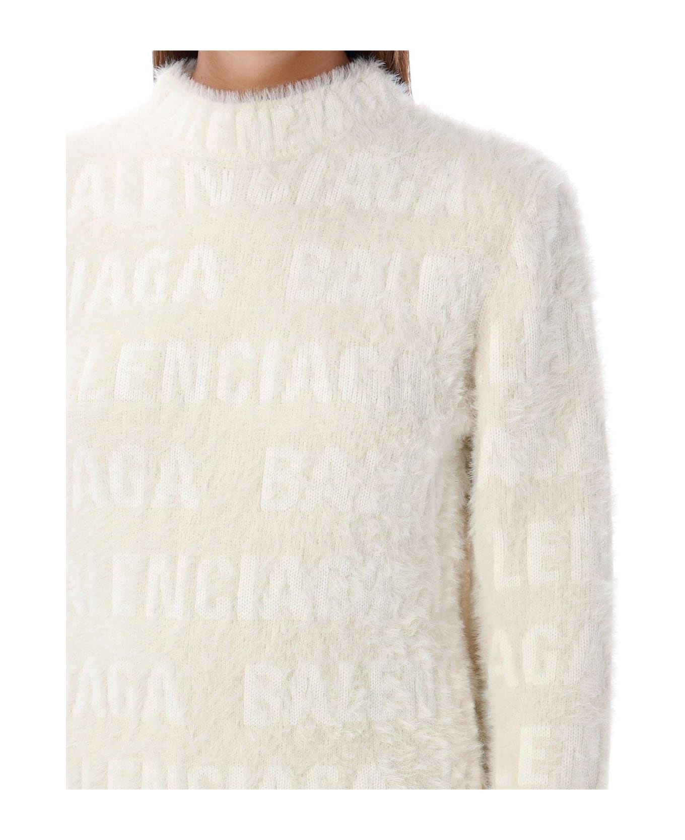 Allover Logo Furry Fitted Sweater - 3