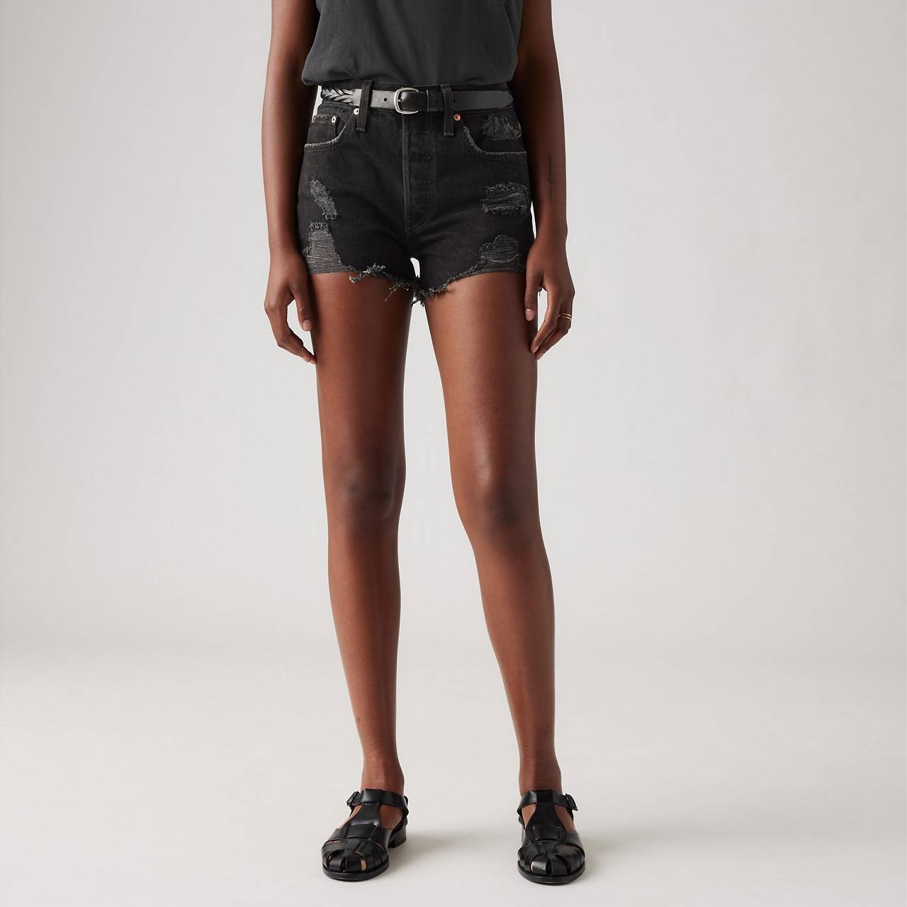 501® ORIGINAL FIT HIGH RISE WOMEN'S SHORTS - 4