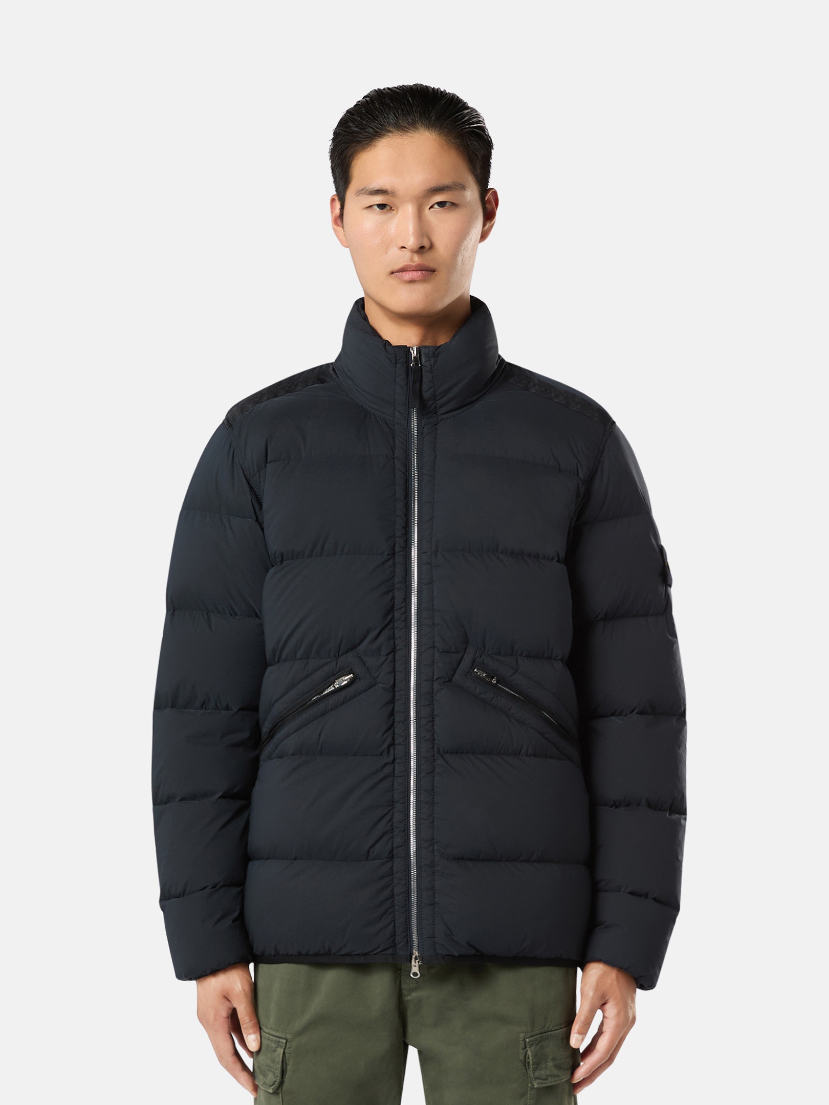 【STONE 】 24FW 43028 Seamless Tunnel Down TC Jacket Stone Island 43028 SEAMLESS TUNNEL NYLON DOWN -TC | REVERSIBLE