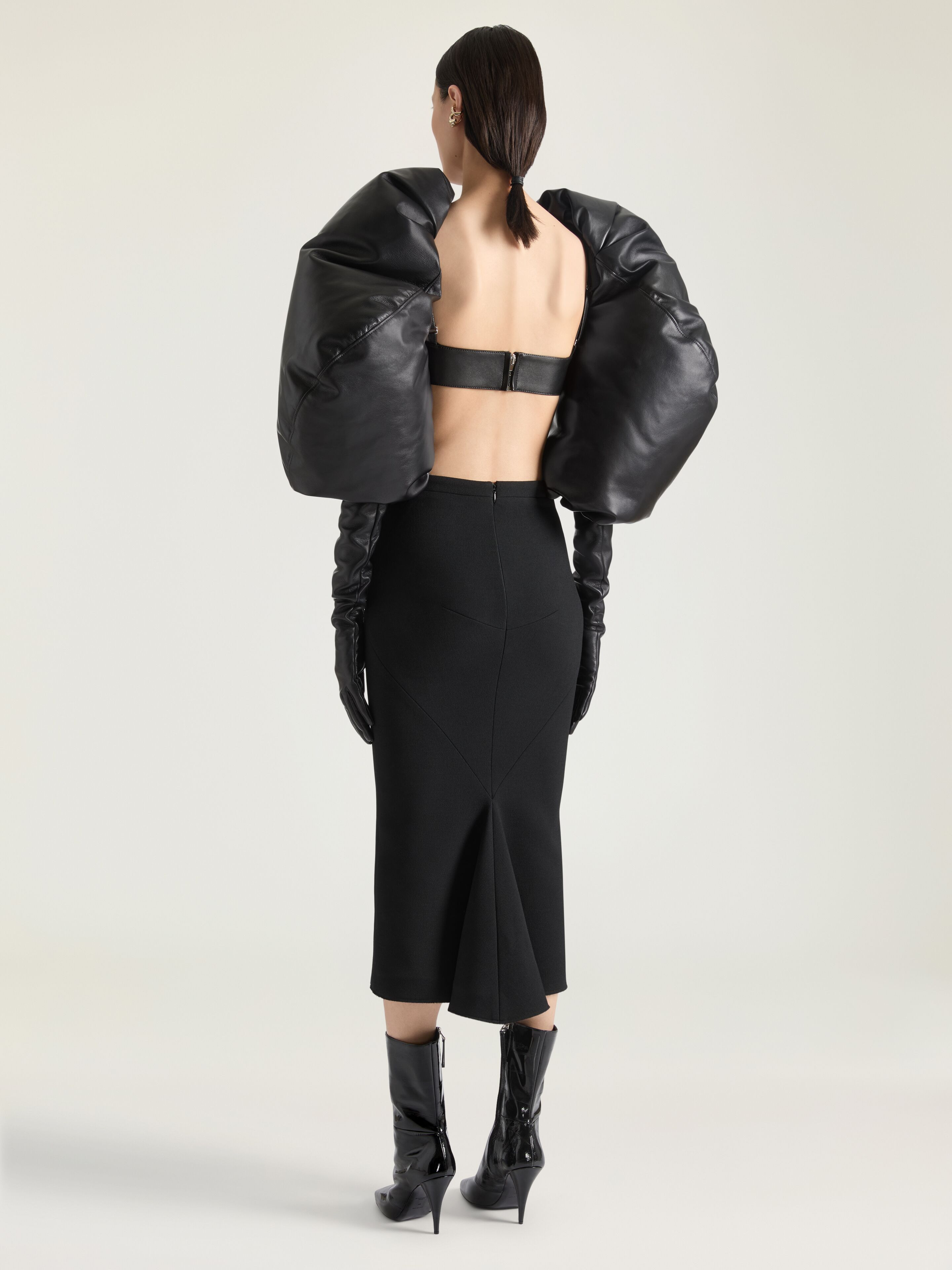 MIDI KICKBACK SKIRT IN WOOL - 3