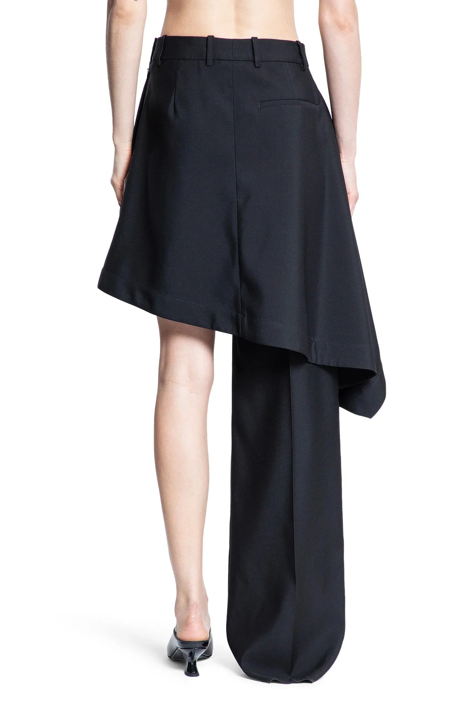 Light-Wool-Skirt-Trousers - 3