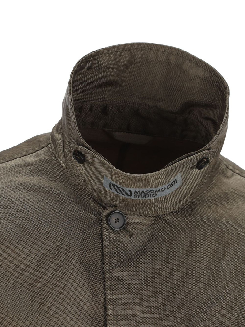 button-fastening jacket 4