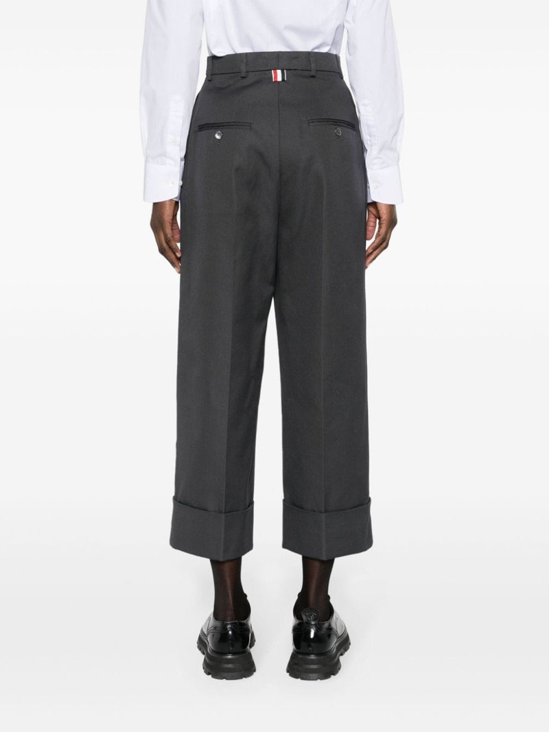 high-waisted canvas trousers 4