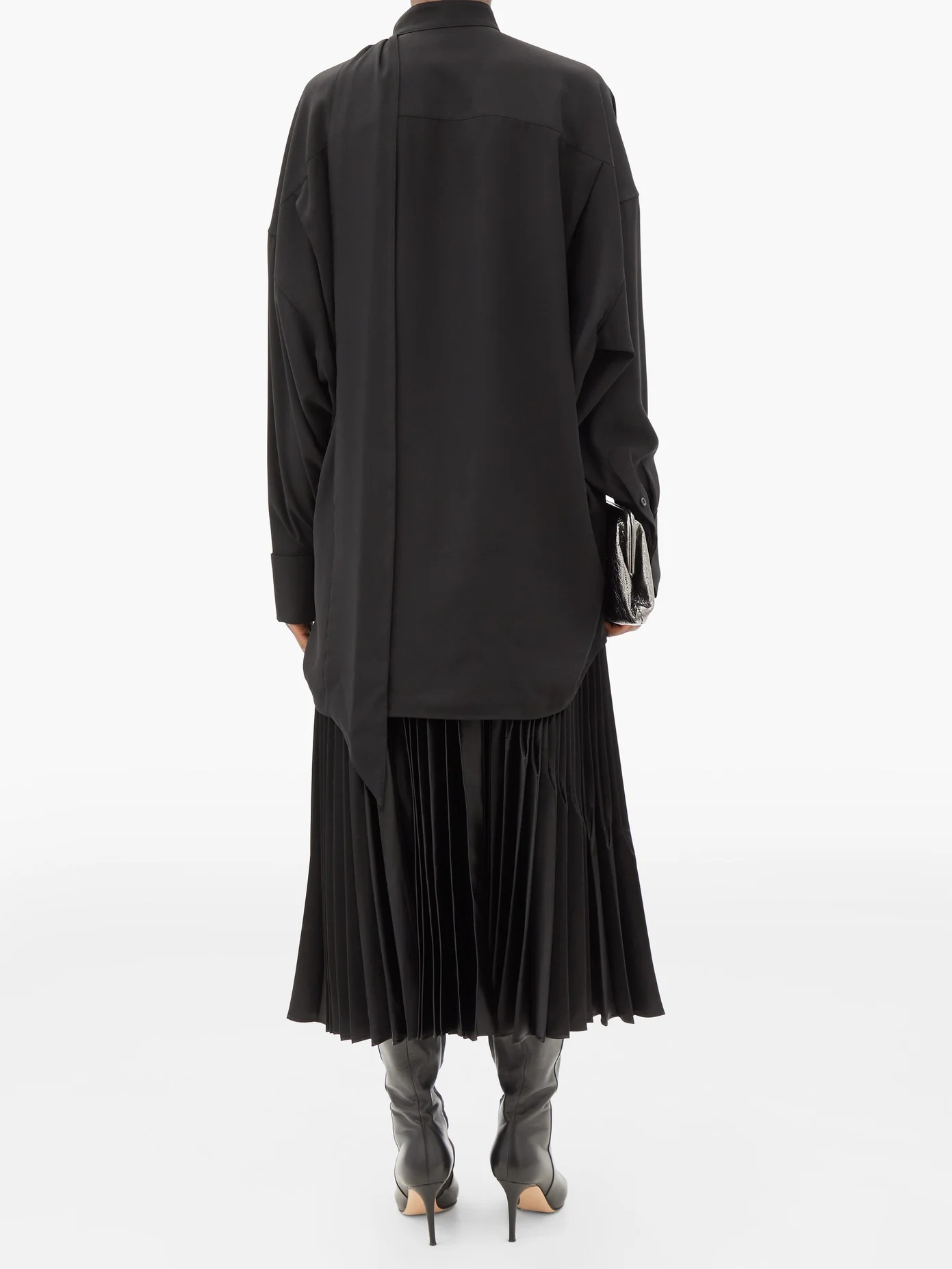 Gathered-nape oversized crepe shirt - 5