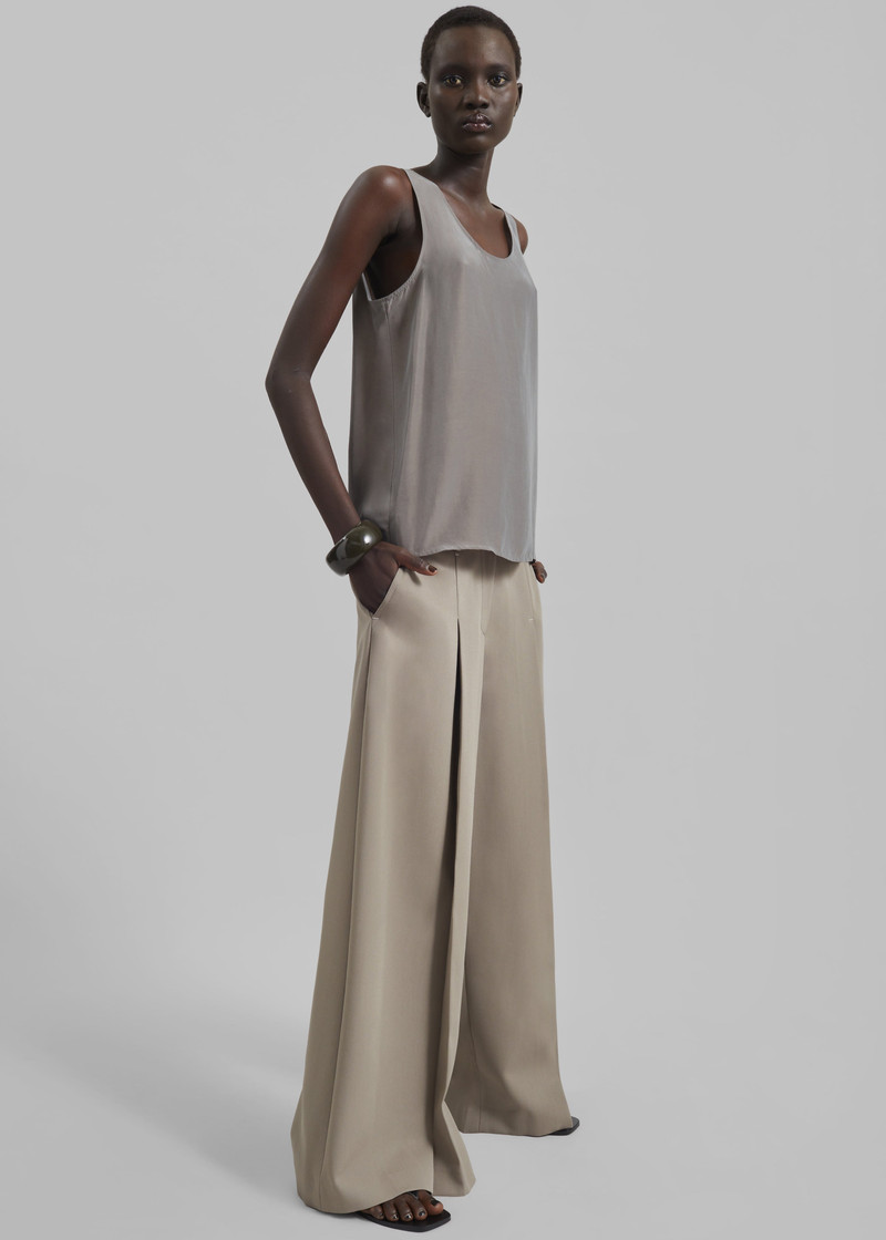 Nivee Lustrous Boxy Tank - Dark Taupe 7