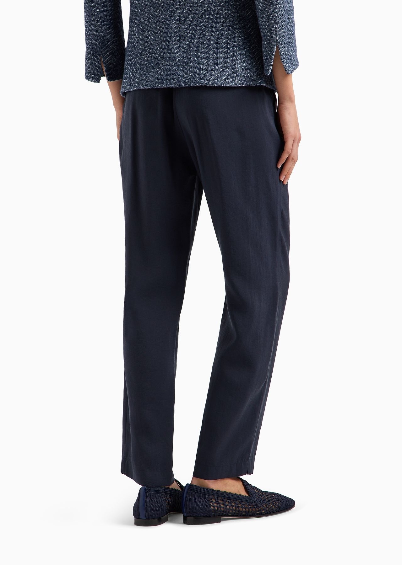 Flowing drawstring trousers in washed matte modal - 3