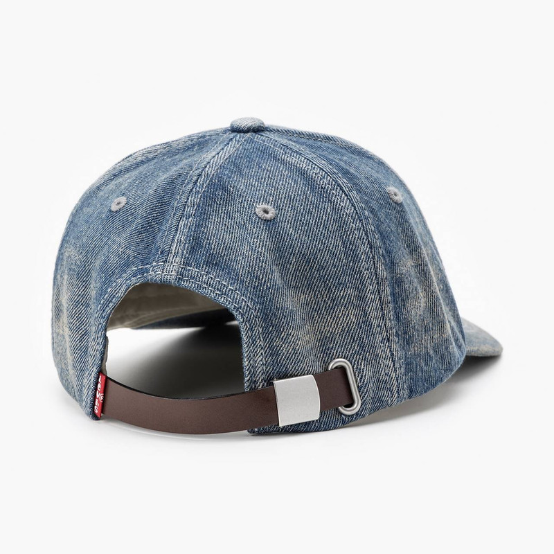 Levi's ESSENTIAL CAP outlook