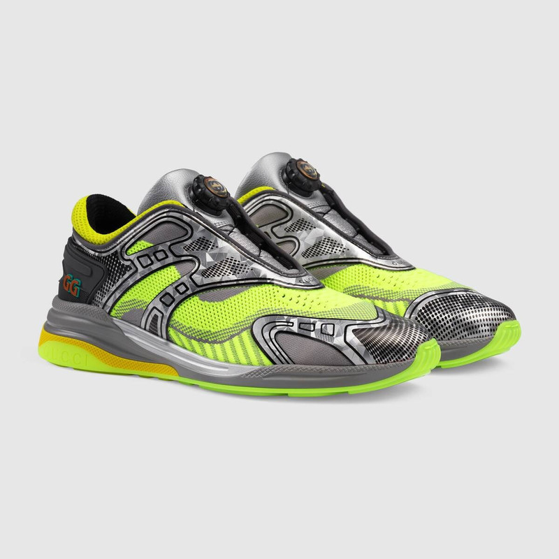 GUCCI Men's Ultrapace R sneaker outlook