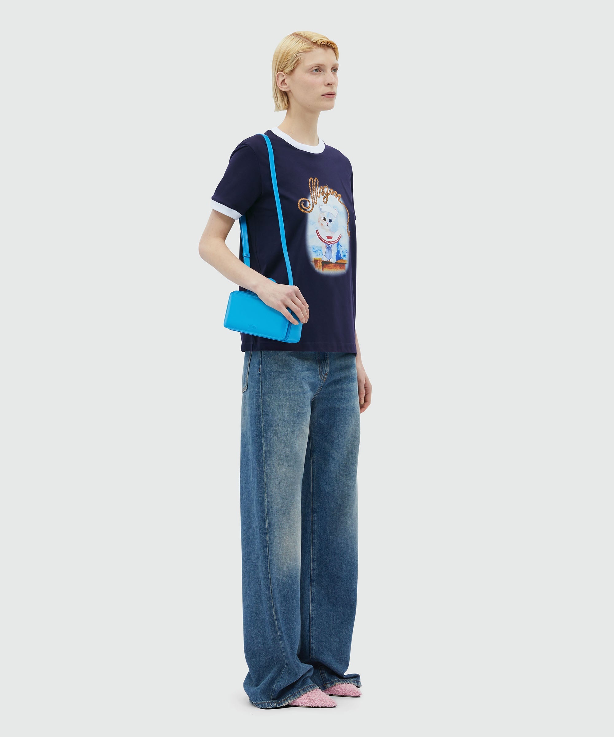 T-Shirt - 4